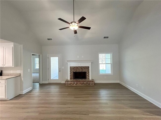 Photo - 752 Burson Maddox Rd