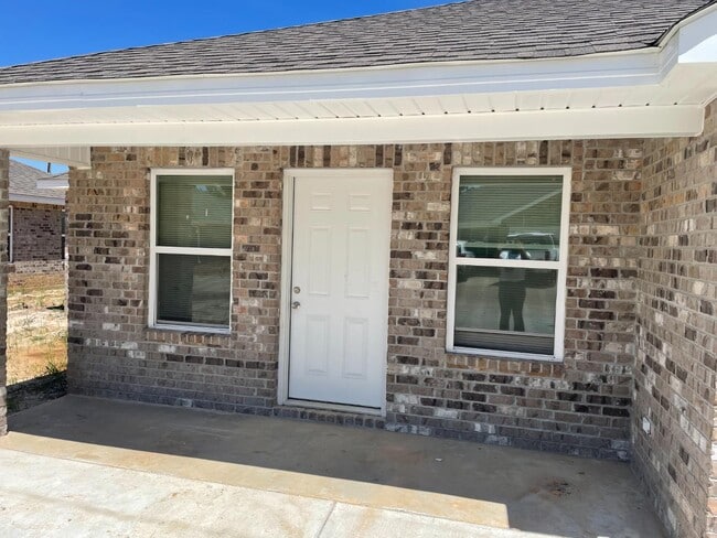 Photo - 747 N Nicholson Ave