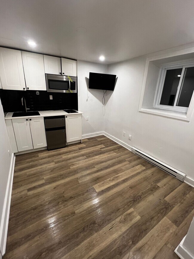 Photo - 1638 Rue Saint-Christophe Unit 1