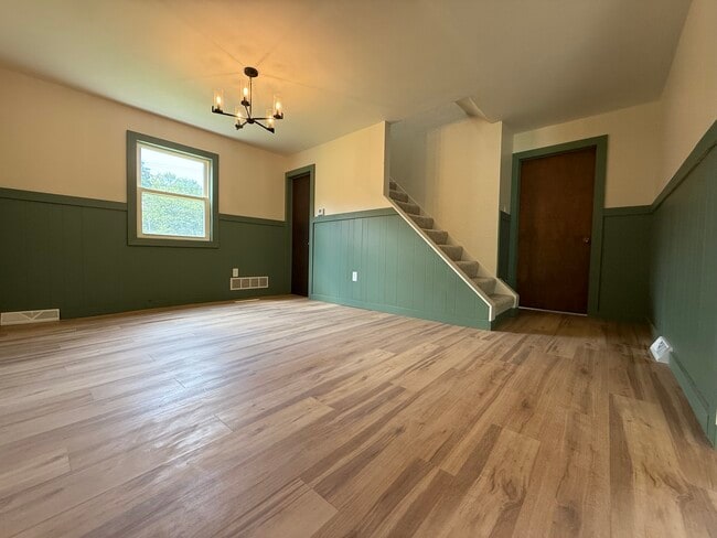 Photo - 10 Lincoln St