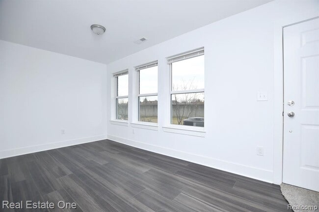 Photo - 2904 Zana Dr