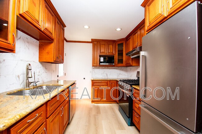 Photo - 1099 Bradford Dr Unit #A