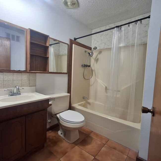 Photo - 212 W San Vicente St