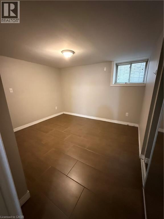 Photo - 947 Main St E Unit 7