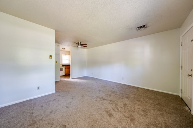 Photo - 8968 Tidewater Dr