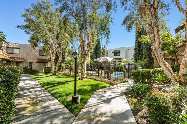 Photo - "Coming Soon" Awesome corner 2 Bedroom 2 Bath Townhome with large private patio (AC/Pool/Gated Pa... Unidad 7014 Casa Lane #27