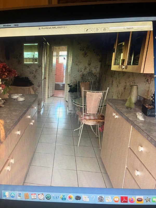 Building Photo - 1698 Jefferson Ave Unit 40