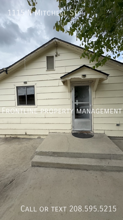 Photo - 1115 N Mitchell St