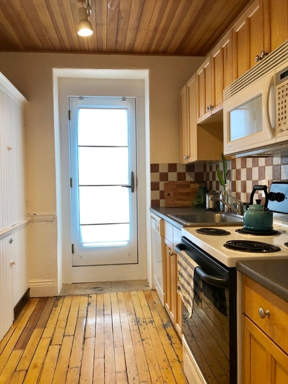 Photo - 62 Clarendon St Unit 8