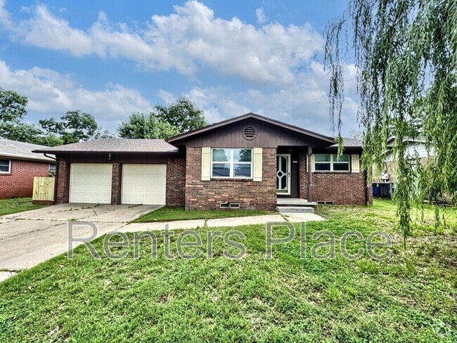 Building Photo - 2227 S 107th Ave E Rental