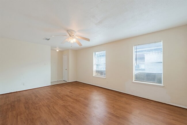 Photo - 3344 Scotch Moss Ln