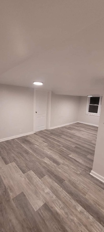 Photo - 122 E Scott St