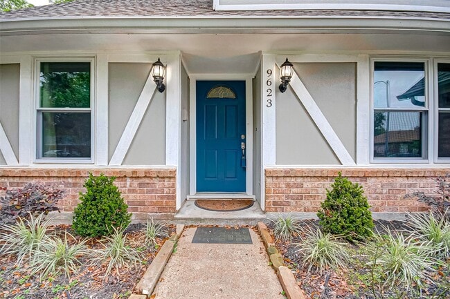 Photo - 9623 Philmont Dr