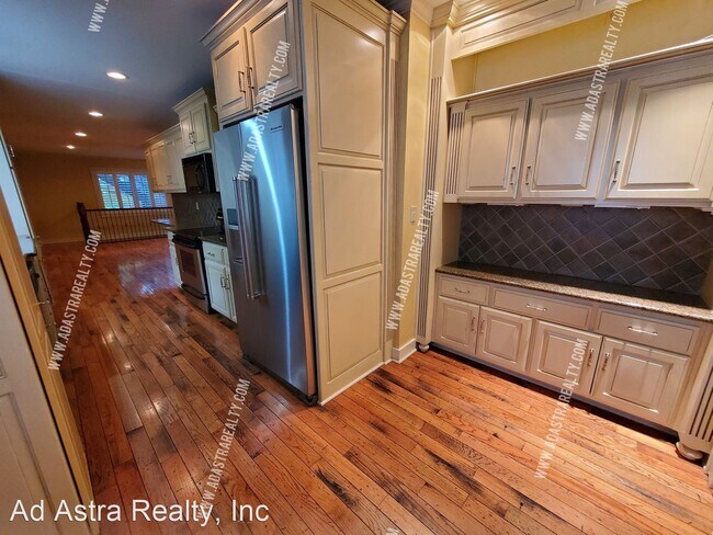 Photo - 3 br, 3.5 bath House - 4819 Jarboe St.