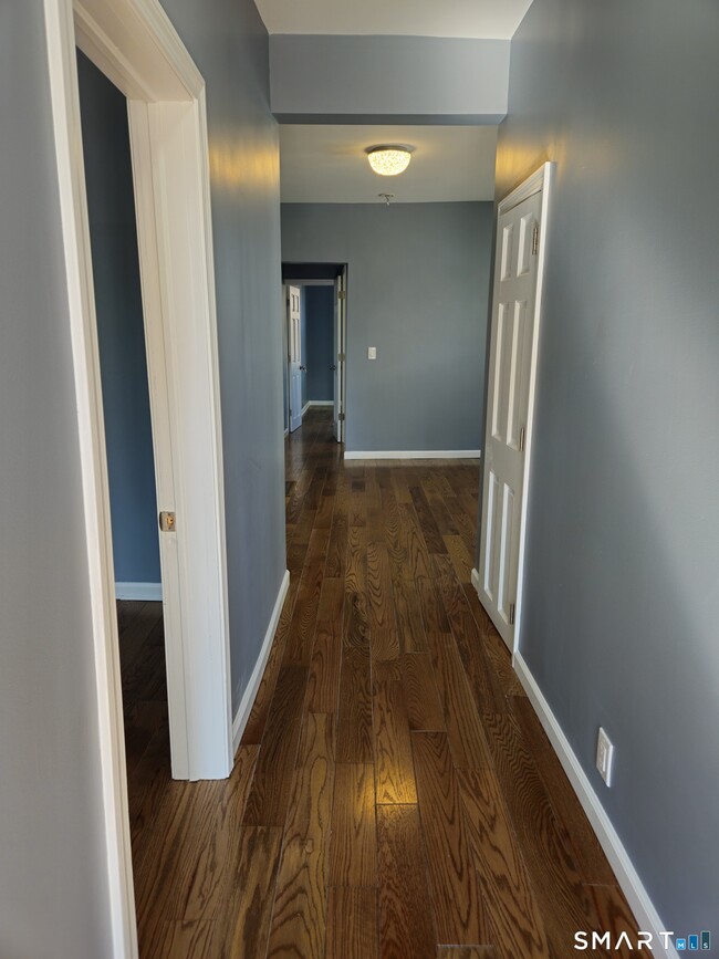 Photo - 25 Lexington St