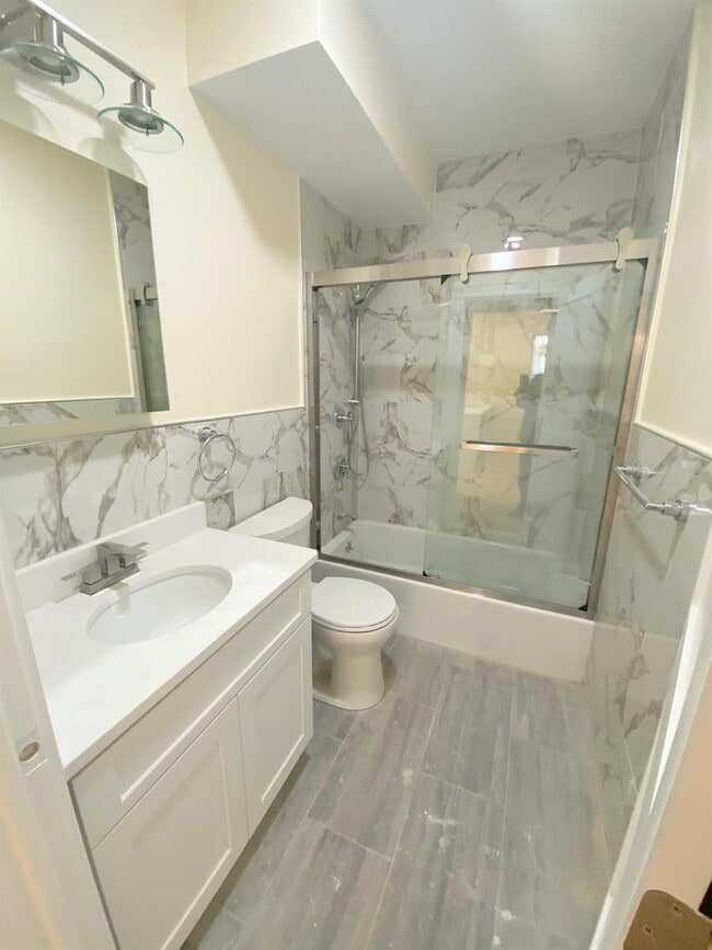 Photo - 32 Putnam Ave Unit 2