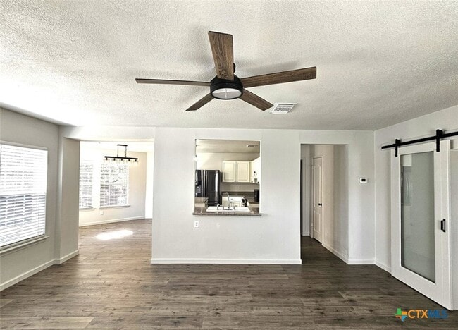 Photo - 1648 Dogwood Ln