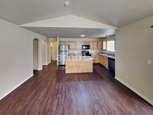 Photo - 4968 W Diamondback Dr