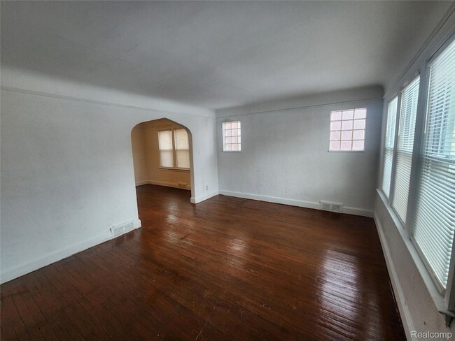 16723 Asbury Park