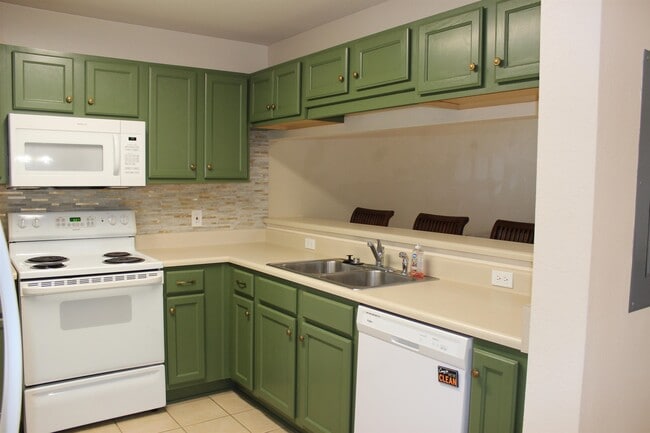 Photo - 4434 Gearhart Rd Unit 1704