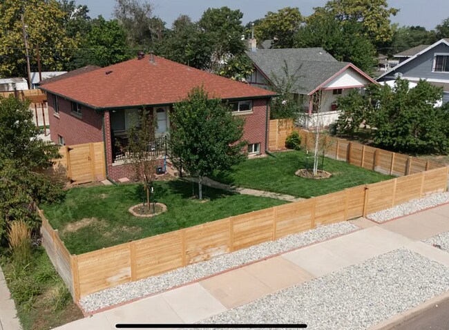 Photo - 4431 Fillmore St