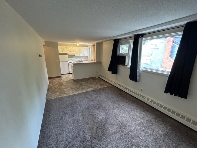 Photo - 3104-3104 Victoria Ave Unit 205