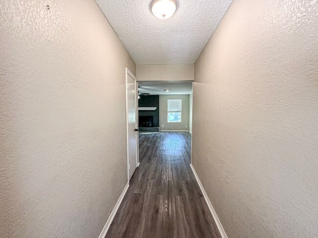 Photo - 3 Bedroom House in Hewitt - Midway ISD