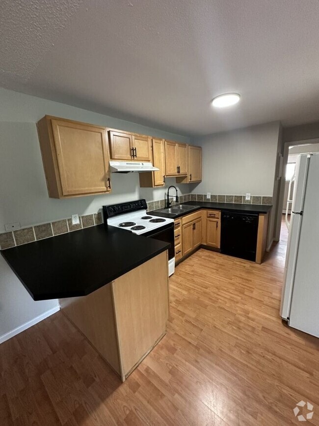 Building Photo - 316 E Brookside St Unit 23 Rental