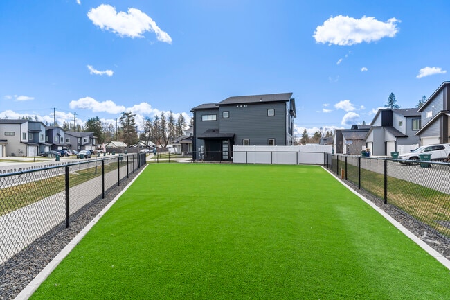 Building Photo - The Foundry