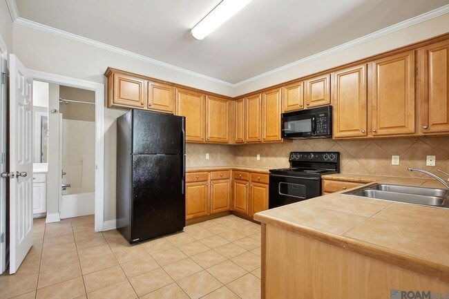 Photo - 7300 Burbank Dr Unit 31
