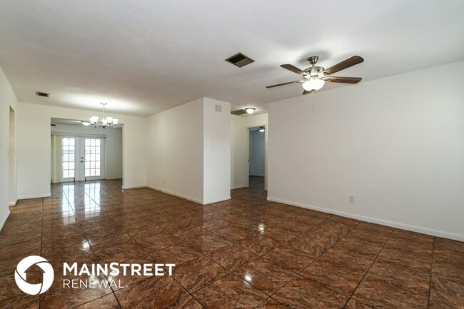 Photo - 2155 Tropic Ave