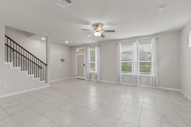 Photo - 8809A Whitter Dr