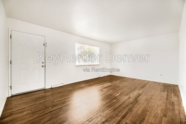 Photo - 4282 W Virginia Ave
