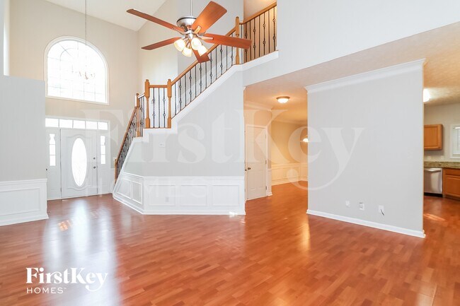 Photo - 115 Weatherstone Dr