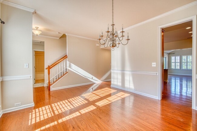 Photo - Incredible Home In Gated Community/Simpsonville