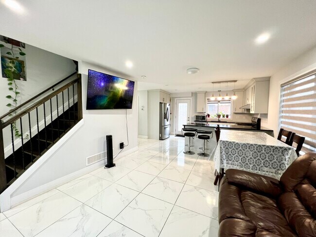 Photo - 59 Churchill St