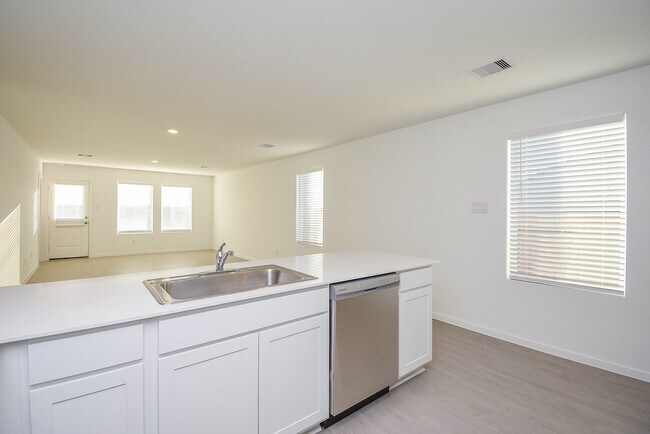 Photo - 5918 Havana Mist Dr