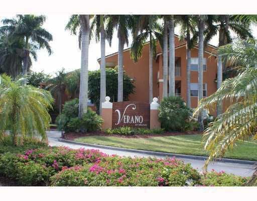 Building Photo - 1845 Palm Cove Blvd Unit 8-301