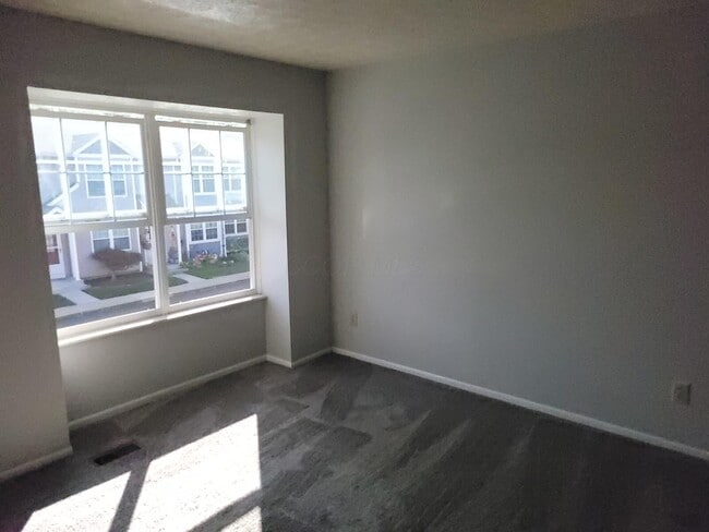 Photo - 872 Upholland Ln Unit 12D