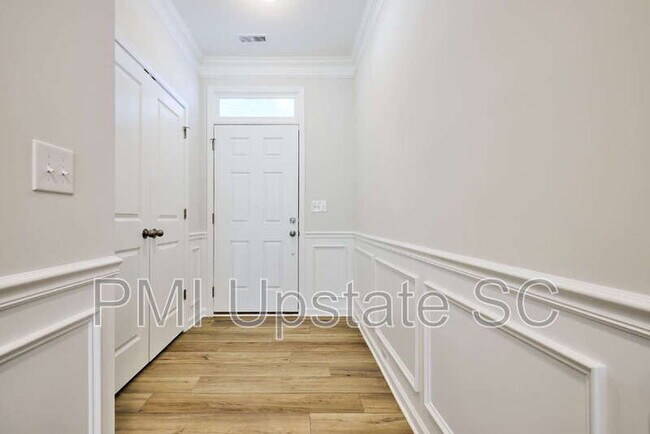 Photo - 49 Fair Vlg Ln