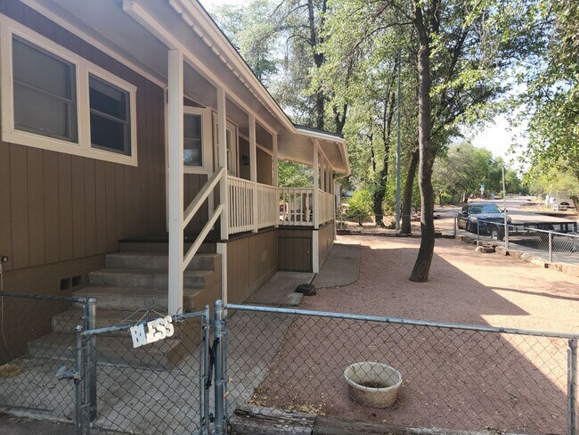 Photo - 1311 N Matterhorn Rd