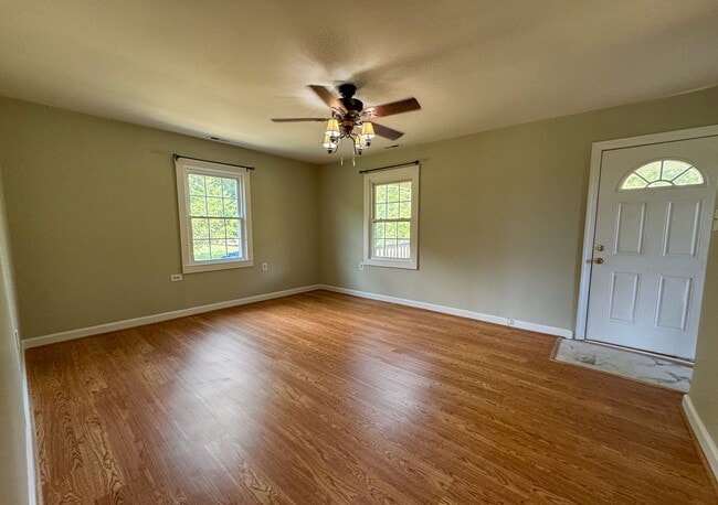 Photo - 2bed/1bath Fluvanna Cottage