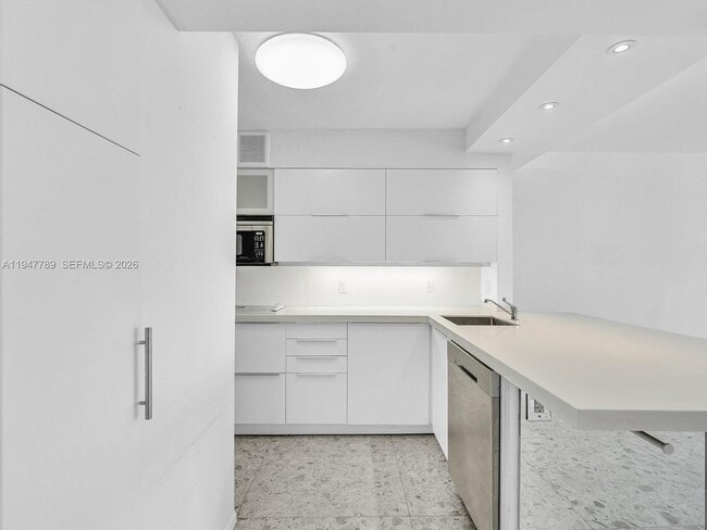 Photo - 100 Bayview Dr Unit 1220