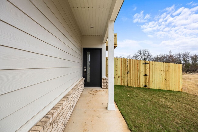 Photo - 1900 SW Poigai Ct