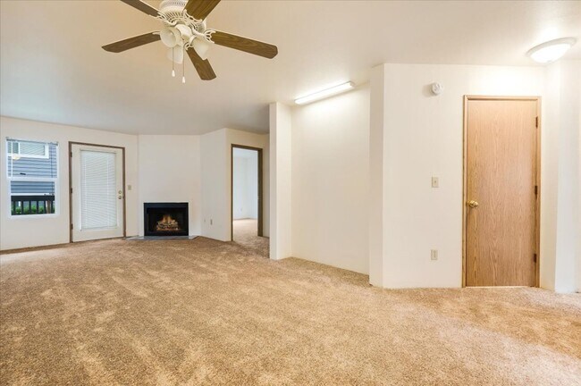 Photo - Raleigh Court