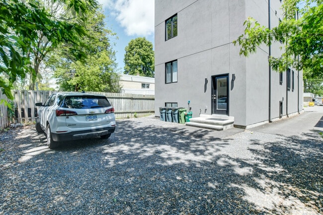 Photo - 974 Hooper St Unit B