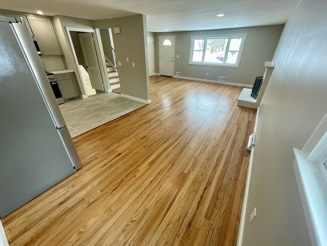 Photo - 34 Foster Dr