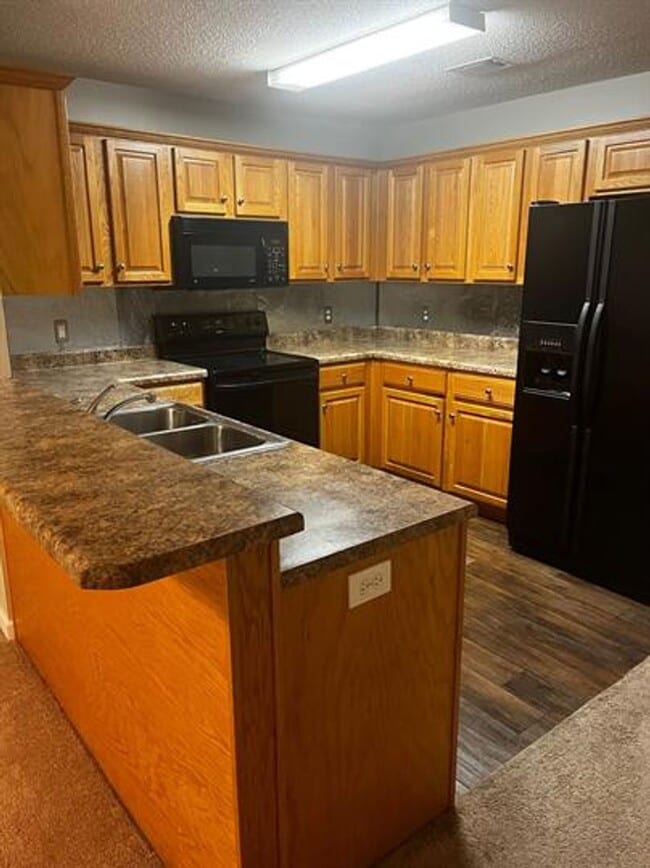Photo - Townhome Living Made Easy: Your 2-Bed, 2-B...