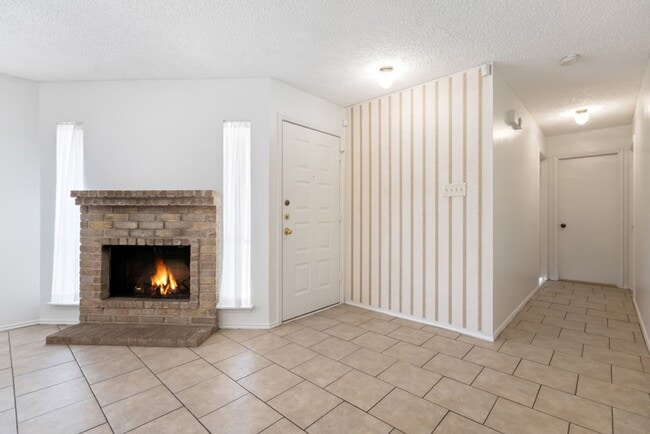 Photo - 8430 Cranberry Hill