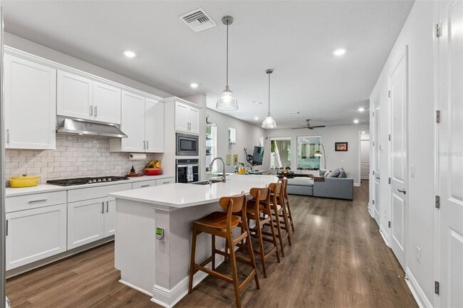 Photo - 213 S Albany Ave